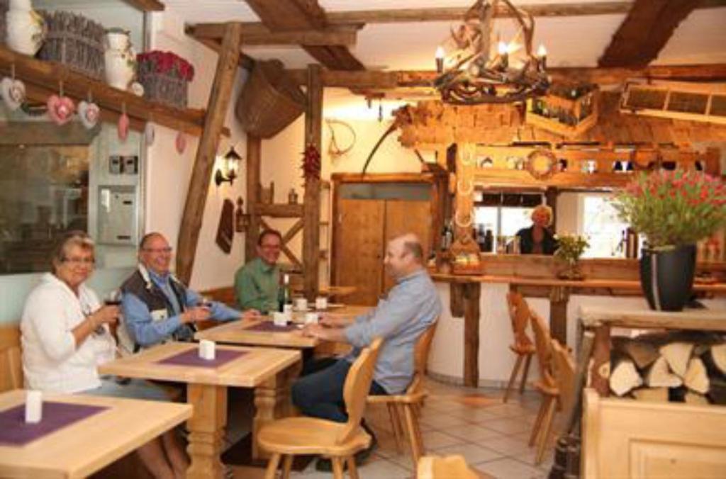 Hotel Garni Kaiserpfalz جوسلار المظهر الخارجي الصورة